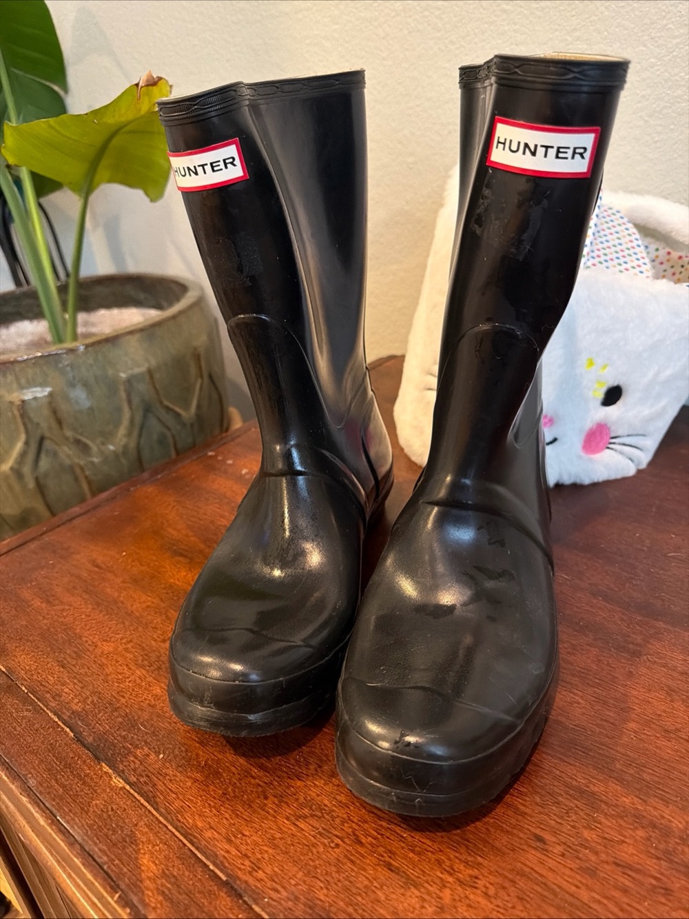 Hunter Beige Lined Rain Boot Interior Detail